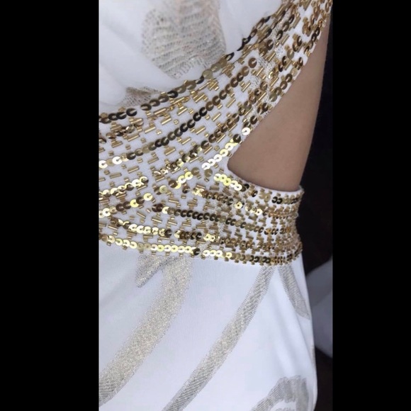WHITE AND GOLD FORMAL DRESS - Picture 5 of 5
